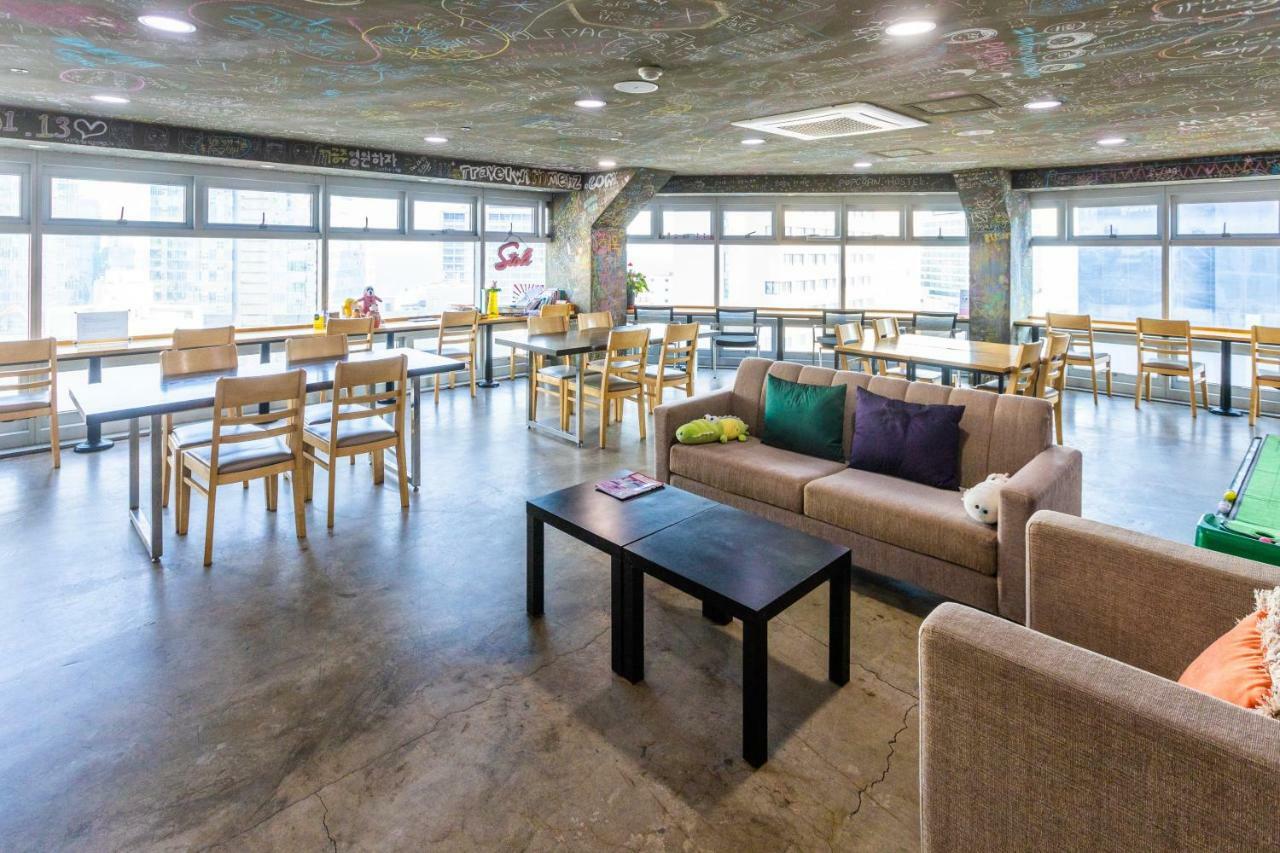 Busan Popcorn Hostel Екстериор снимка
