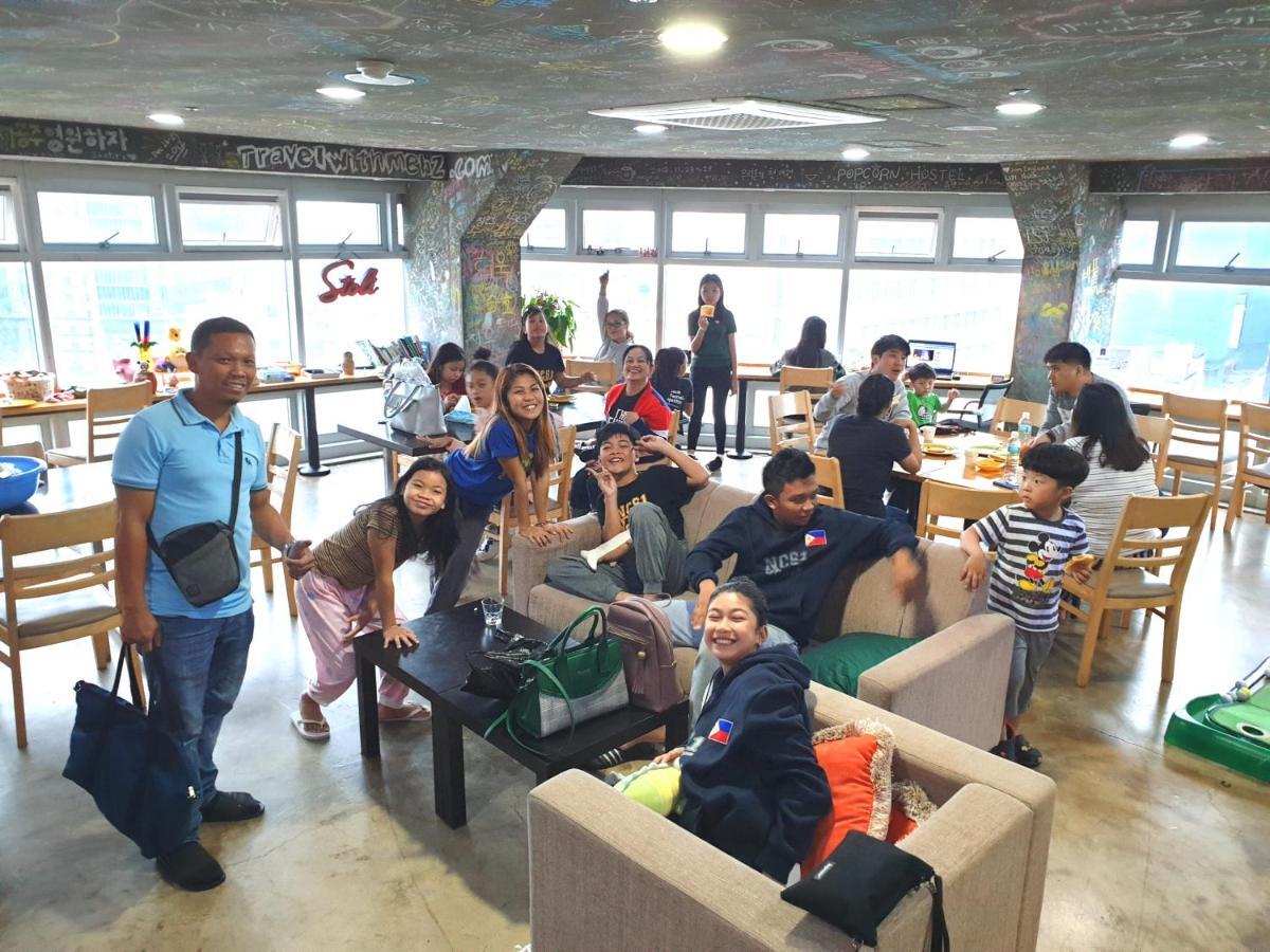 Busan Popcorn Hostel Екстериор снимка