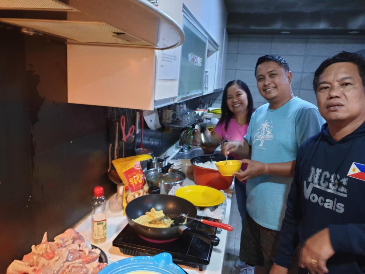 Busan Popcorn Hostel Екстериор снимка