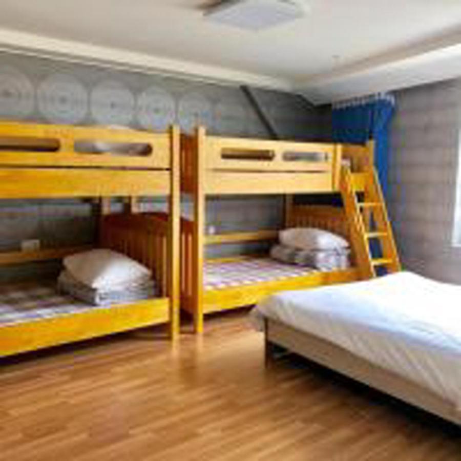 Busan Popcorn Hostel Екстериор снимка
